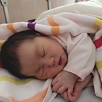 2月22日出生，剖宫产7斤1两，可爱的女宝宝。感谢怀孕管家陪伴，