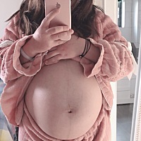 已开奖爸爸的情人一枚😁19号下午三点半破水，因为没有任何疼痛的感觉，离医院也近，就自己开车去的医...