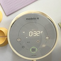 以前的好婆婆自从生了孩子感觉变味了！不知道是自己变了还是怎么的！感觉婆婆太过强势什么都要我按她说...