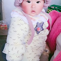 7个月宝宝不会翻身会坐急死了
