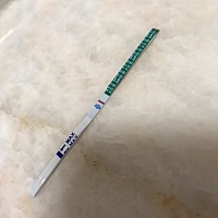 心是重重。感觉rf涨了好几天了。2.1来的姨妈。能早点来姨妈么😭