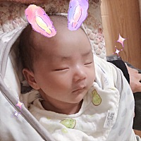 慢慢熬啊～正在经历肠胀气、肠绞痛，便秘的宝贝希望尽快好起来～