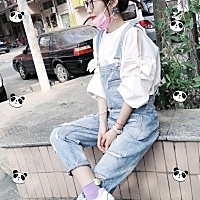还有5天来月经，今天早起用大卫测试，过一会出现一条深色一条浅一点，是不是怀孕