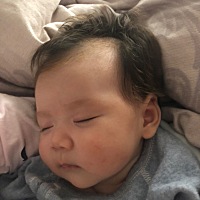 疫情原因一直没有去检查，这个是不是一定要去？都检查些什么？最近在考虑去不去呢    最近宝宝老是挠耳...