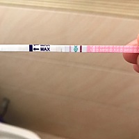 生化之前月经都很规律都是推迟两三天，排卵也很规律，都是在月经干净的第十四天能测到排卵强阳，上个月2...