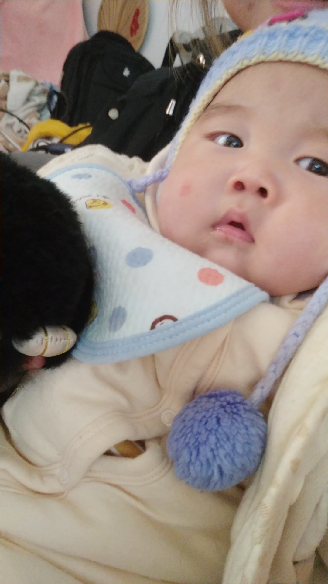 你们的宝宝长牙了吗 宝宝什么时候可以睡枕头
