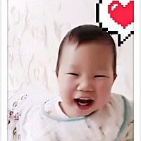 小家伙的周岁微笑集^o^ 有没有在喝澳版爱他美白金的宝宝呀 楼下站个队吧