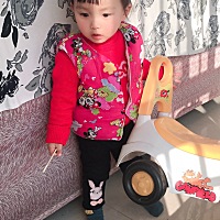有没有人跟我一样…一个人带两娃的，大宝1岁5个月，小宝刚满月！如果能从来我一定不生二胎，没钱没人带...