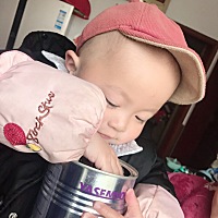 崽崽一岁三个月，比一般的小孩子身高体重都高一些，总是欺负别的小朋友，现在邻居家的小宝宝，阿姨家的...