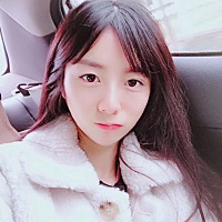 图片是以前的我，和现在的我。 怎么会变成这样，每天都在等待、在煎熬。等宝宝大点了，我一定一定自己去...