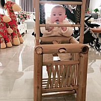 睡前和老公躺在床上聊天，他说觉得好妈妈的评分是十分的话，那我只能得八分以下。说半夜宝宝哭闹我都听...