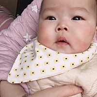 带带就习惯了，就上手了，奶不足到奶够，胀气到不胀气，天知道下了多少功夫，不容易呀！