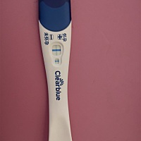 我这是怀孕了吗？姨妈推迟了三天，一直以来姨妈都很规律，亲们帮我看一下啦！谢谢