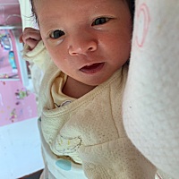 从我快要生的前两三个月，我婆婆见我一次就跟我说 叫我妈下来照顾我，听多了后面我也烦了，我要回娘家生...