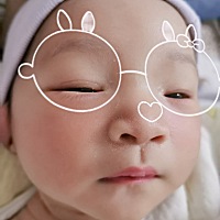 宝宝13天了  宝宝太乖了