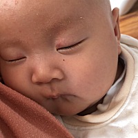 有没有宝妈有这种情况。原本每天晚上胸部整个都比较硬。宝宝吃完之后变软。但是这两天忽然晚上一直都是...