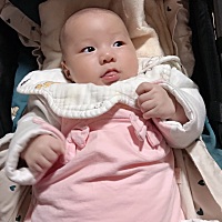 然宝从出生就很乖 每天看着你都特别开心