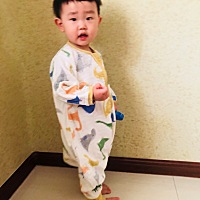 一胎的时候可不尿频～不知道这二胎为啥不会尿频～今天才十周就这么尿频～反应还是会吐～闻不了猪肉味～...