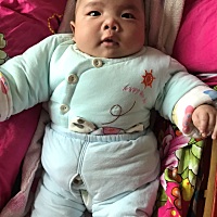 这个月完全没奶水 全靠吃奶粉了 真是越吃奶粉越没奶 妈妈为了你每天拼命吃 喝汤 奶还是没 我倒长了一身...
