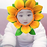 小宝马上一岁4个月了，最近拉臭臭一颗一颗的，该怎么办呢？