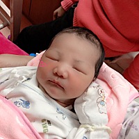 小柠檬14个月喽！一天一个样！现在和哥哥越来越像了！