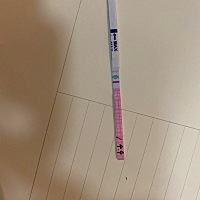 我是27号生化了。1号夜里或者2号一早不流血的。3号晚上测排卵就这样了。同房吗？还是等软件显示的再同？