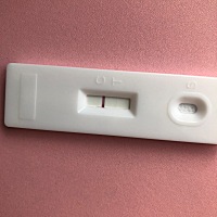 大姨妈推迟第二天测得，请问这是有了吗？
