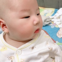 肚子上的肉一直不下去， 白天带娃晚上带娃，减肥的时间都没有😂😂