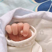 快要出月子了，有没有宝妈推荐好看的哺乳衣呀！提前为出去玩耍做准备😄