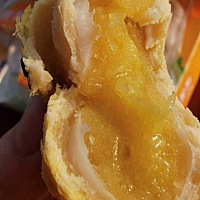 就爱这口，满满的榴莲肉，好吃好吃😋😋