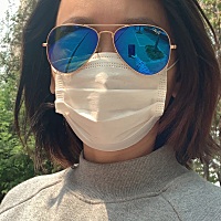 享受这春光明媚的季节，有时欢喜有时忧，完全取决于自己的心态
