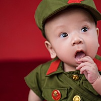宝宝已经快4个月了  他百分之九十九都是奶粉 就是夜间会给他喂一次母乳  最近拉出来的便便是酸味的 求助...