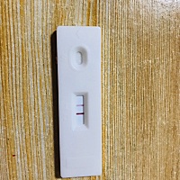 哪位帮忙看看这是什么情况，刚刚测的