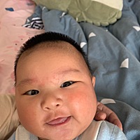 今夜失眠了，根本睡不着，过几天要带孩子去她奶奶家了，再别的城市，去了之后孩子要跟奶奶，我和她爸出...