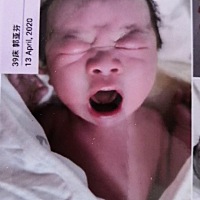 天天发催生帖，我的小宝贝终于卸货啦，孕期所有症状感觉都是女宝宝，前期孕吐特别严重，后期好，爱吃肉...