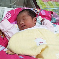 还在保温箱里，希望你健康平安