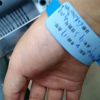 顺产侧切，男孩6.3斤。 4.17日凌晨三点多开始发现疼痛，到第二天早上八点才慢慢去医院检查时已经11点开...