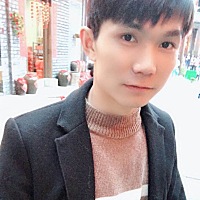女儿25天了，大家看看我女儿长得像爸爸还是像妈妈。