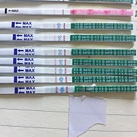 今天做了腹腔镜 我以为十二月会是我的预产期的 心比身体还痛