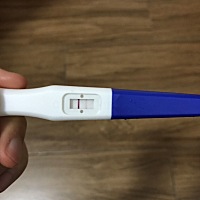 备孕半年一直没有怀上，10号排卵，20号测试的，第二条线不深不敢确定是不是怀了