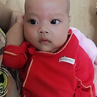 现在是四月二十二日00:14分，刚才我们两个生气了，不对，是我生他气了！前几天在淘宝上给宝宝买了百天的...