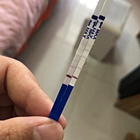 姨妈推迟1天，就测出来个这个