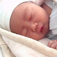 米奇来了，幸福的一家四口