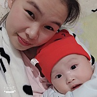 宝贝三个半月 她爷爷奶奶老是说你带出去玩呀 去谁谁家里 老是呆在家里。我宝喝奶粉一会喝完要睡觉 一会...