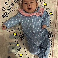 最近母乳好像不太够，宝宝也不愿意和奶瓶，有遇到一样问题的宝妈吗？怎么办啊？