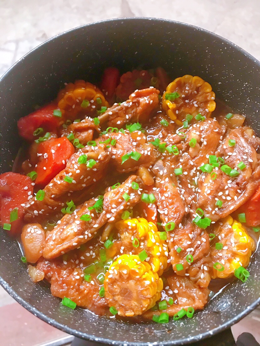 焖鸡翅，隔壁家小孩都馋哭了