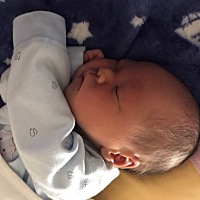 我们今天出院第八天了