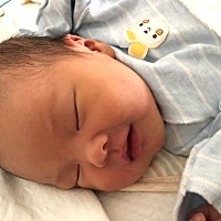 宝宝7天啦！祝愿各位宝妈要儿得儿，要女的女。
