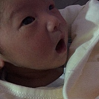 5月7号 8:16 一夜暴富 喜得千金，女儿从怀孕就让我很省心，直到生产也是非常快的，爱你宝贝！