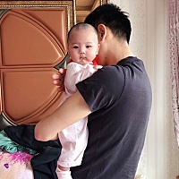 怎么办？混合喂养还能坚持多久？我们家宝宝不吃奶瓶，没次吃奶瓶都哭到睡着才吃，不爱吃奶瓶，我又不想...